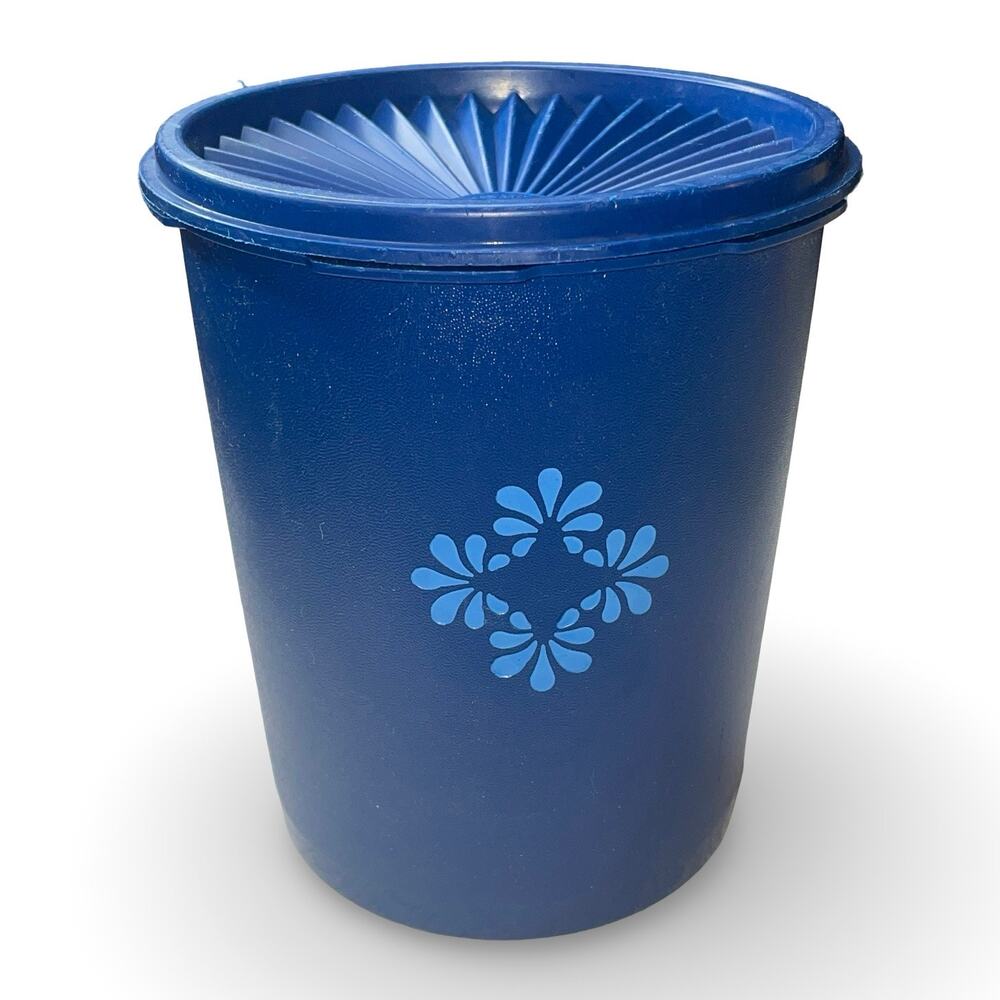 Vintage Tupperware Servalier Canister 809 Blue Sunburst Lid 810 Medallion